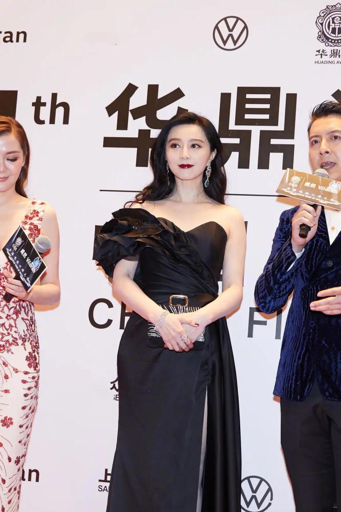 范冰冰|女王回归！范冰冰黑裙压轴亮相红毯，生图颜值绝美艳压群芳