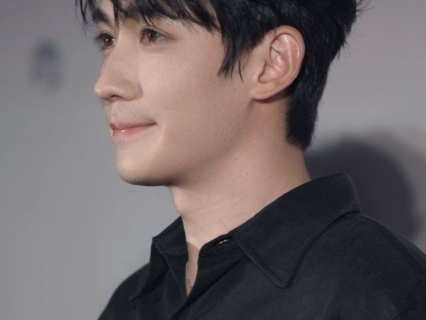 朱一龙|朱一龙粉丝晒采访生图，网传结婚生子未影响事业，期待《叛逆者》