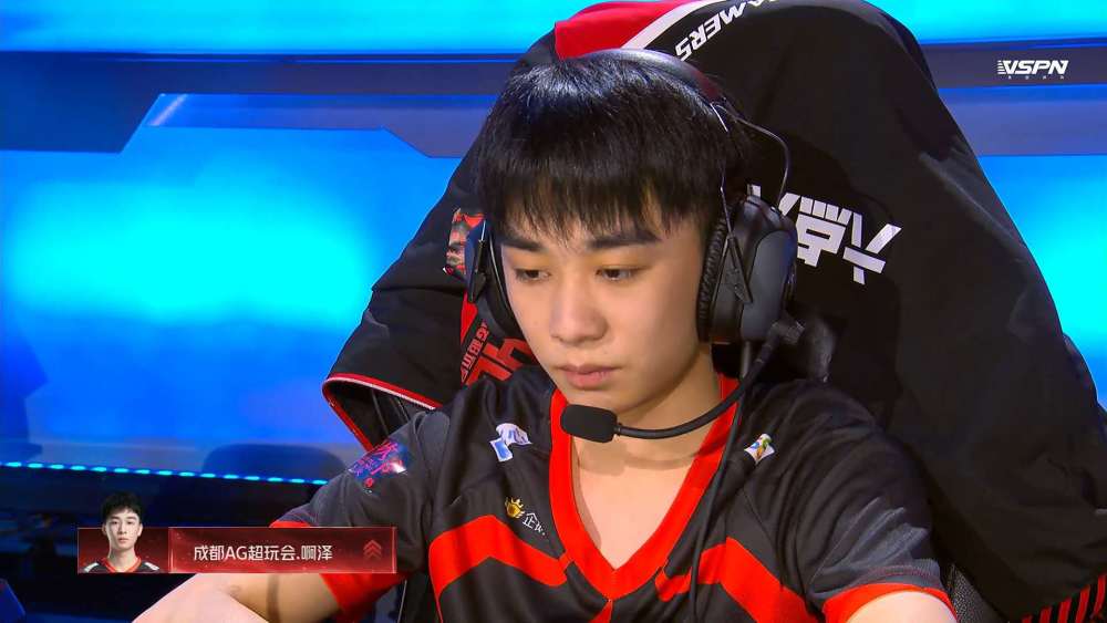 ag10连胜被tes终结,汤汤100%胜率没了,月光赛后再次紧急换人!