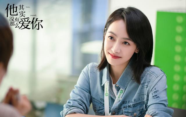 金鹰女神|宋茜断层出道惹争议，金鹰女神不靠作品靠打投，一届更比一届水