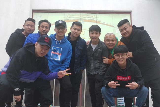 郭德纲|他四岁进入德云社，是年纪最小的鹤字科徒弟，父亲是郭德纲的恩人