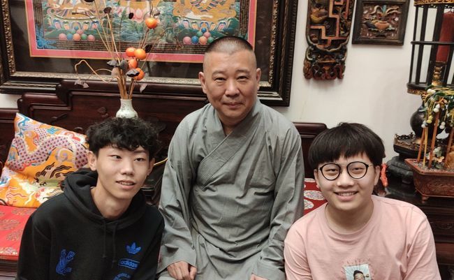 郭德纲|他四岁进入德云社，是年纪最小的鹤字科徒弟，父亲是郭德纲的恩人