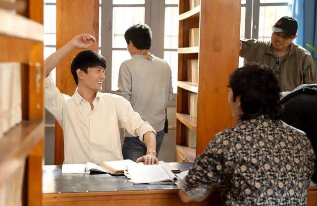 王凯|年纪大就演不了高中生？为何王凯36了，演高中生还8.8分