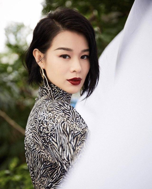 胡杏儿|胡杏儿的漂亮“翻身仗”，从“最丑港姐”到如今凭内地综艺爆红