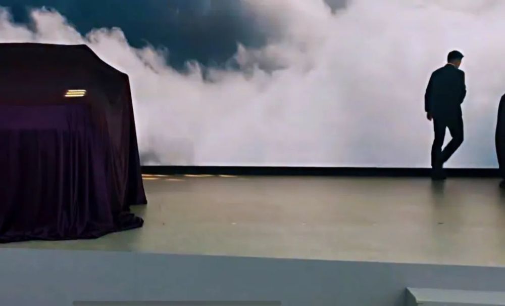 车展|程方圆第八次主持北京车展