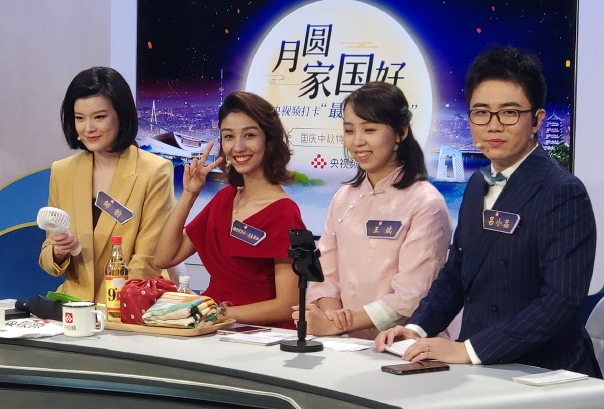 主持人大赛|主持人大赛结果和选手发展大相径庭，专业评审看好的人观众不看好