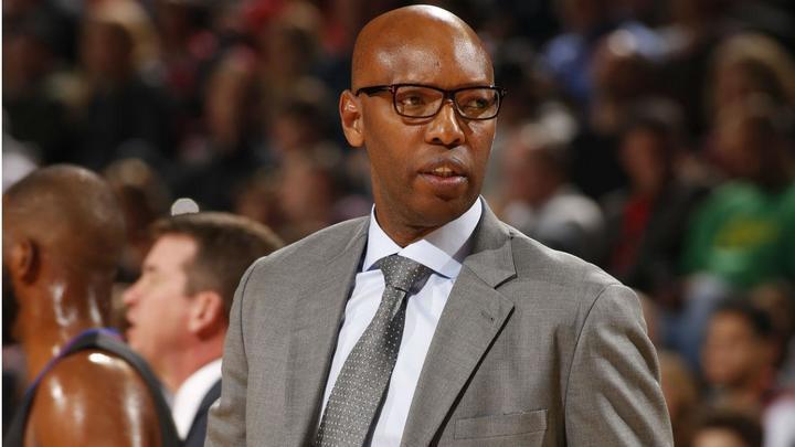 篮球早报:快船面试了助教萨姆-卡塞尔;拉梅洛与彪马签下多年合同