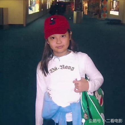 blackpink童年旧照公开最黑的不是lisa