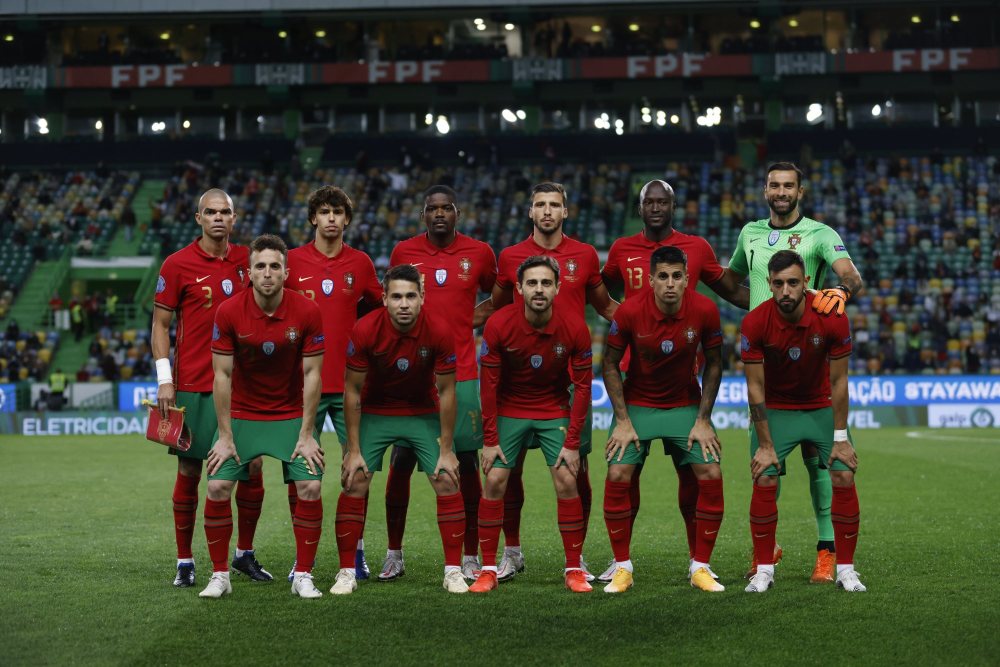 因为c罗感染病毒使得这一场比赛无法登场,但是葡萄牙国家队主帅桑托斯
