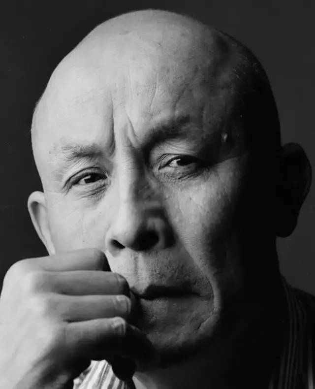 83岁老戏骨许还山,经历坎坷笑对人生,至今活跃在影视圈