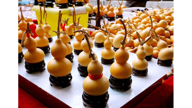 逛地摊买葫芦得注意这几点