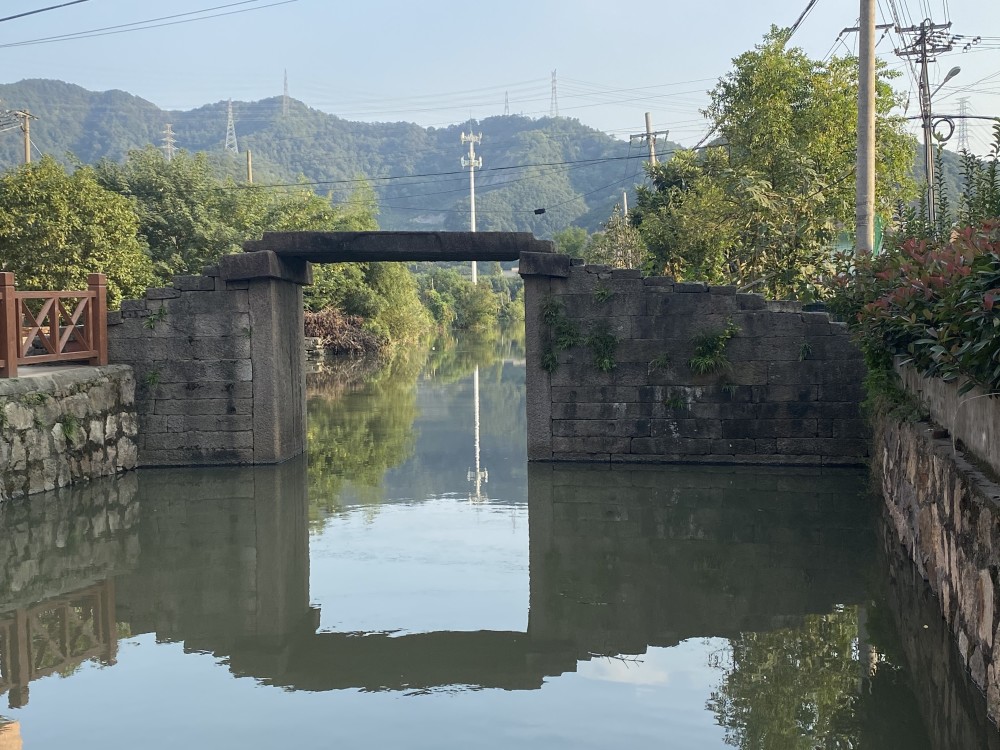 唐代诗人贺知章故里萧山蜀山街道知章思家桥村