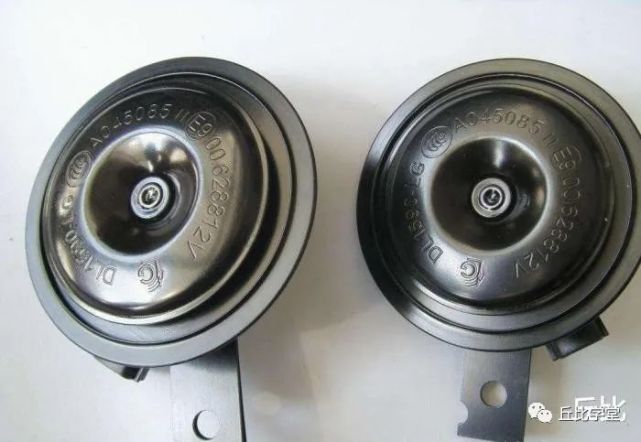 蜗牛喇叭是好是坏 为何日系 韩系车都用哔哔 嘀嘀声的盆形喇叭 韩系车 蜗牛 简配