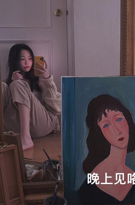 李嫣|有种“不像亲生”叫李嫣，染金发化浓妆，王菲不能教她打扮吗