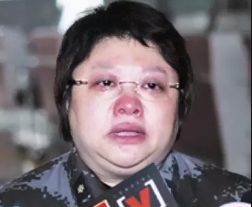 太心疼!韩红近照身形消瘦惹人忧,曾生病拒绝去医院做检查