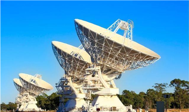 阿雷西博望远镜|曾是全球最大的“天眼”，共花费2.6亿，如今却杂草丛生面临荒废
