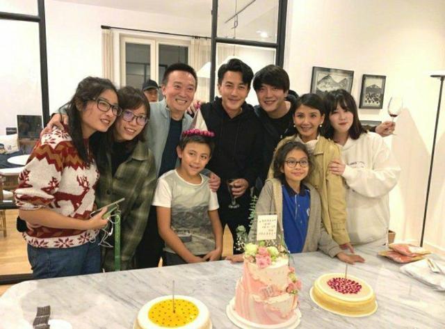 诺一|刘烨10岁儿子诺一近照曝光，网友：越来越像陈冠希