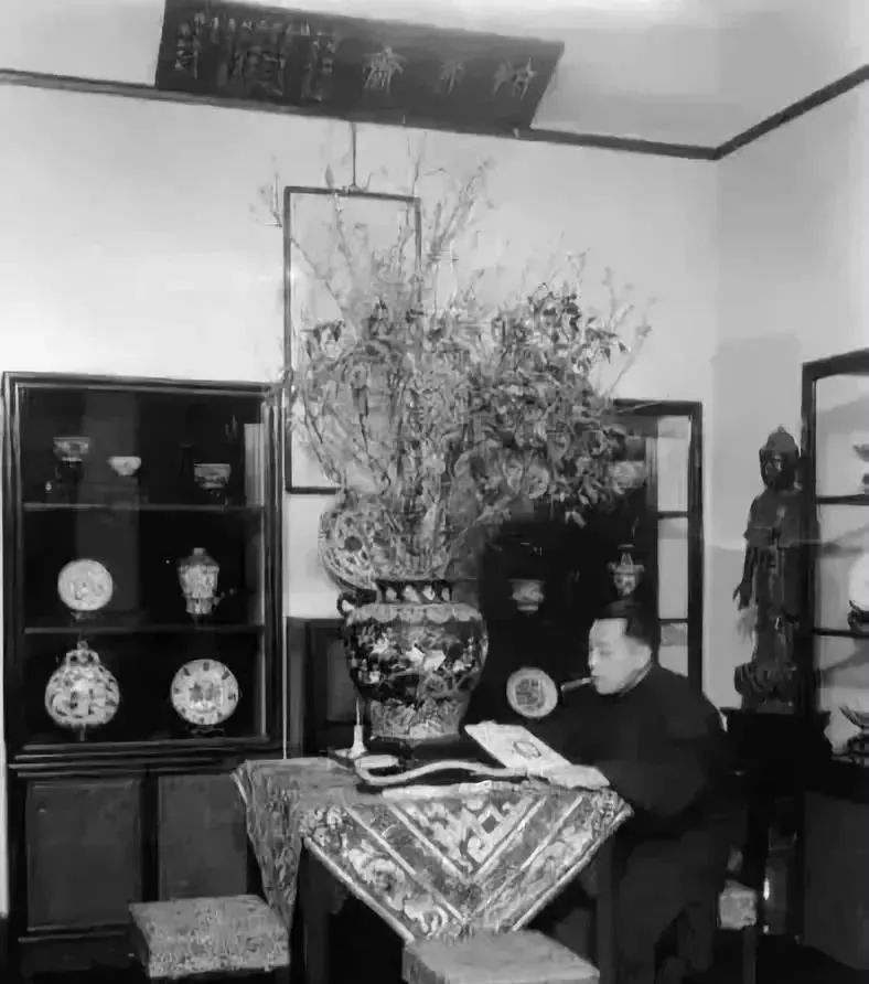 人民币|成化三秋杯估价10亿美元，合算人民币约70亿，这估价夸张吗？