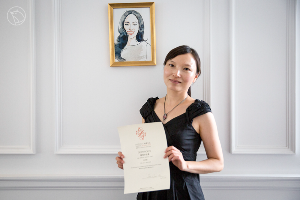 名媛|谷雨影像｜上海名媛养成记：爱马仕仅入门，女主人课程十天花8万