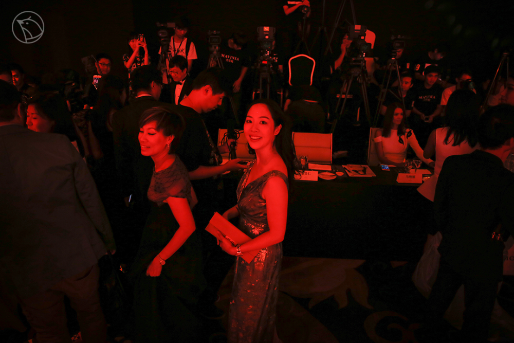 名媛|谷雨影像｜上海名媛养成记：爱马仕仅入门，女主人课程十天花8万