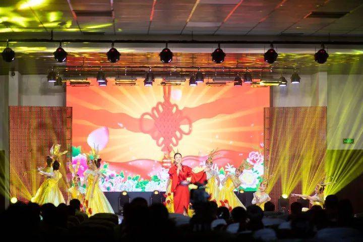 荣成市|荣成市总工会启动“送文化进企业”活动