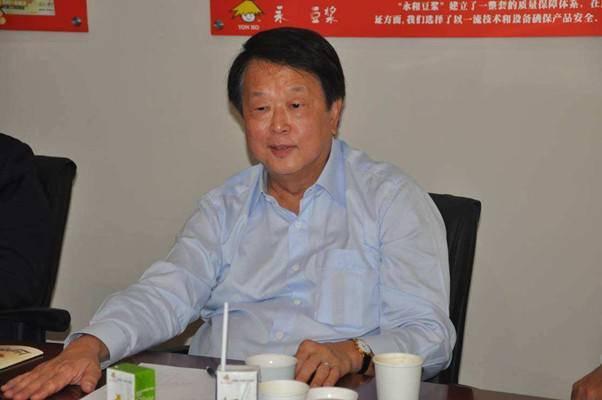 关键在于,郭孔丰不仅眼光前瞻独到,执行力也超强