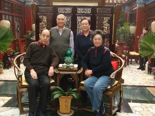 在郭德纲飞黄腾达出走的王玥波,当初和李菁何云伟撑起了德云社