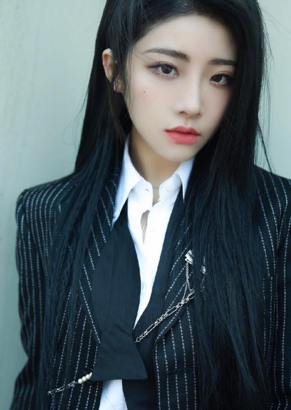 女团|糊了？当红女团成员上综艺，被全程打码