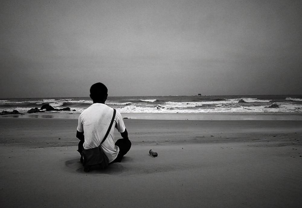 17天,三起同样的悲剧:他们的遗书里,藏着9500万人的不堪_腾讯新闻