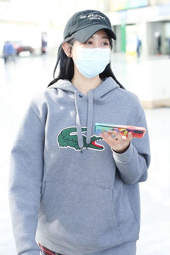 张峻宁|疑似恋情曝光，这是难逃姐弟恋魔咒了？