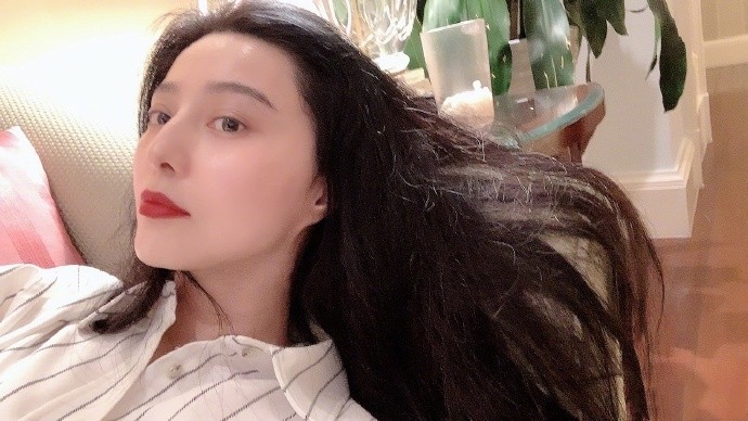 范冰冰|又被封杀了？范冰冰刚高调复出，相关话题就因违规被禁