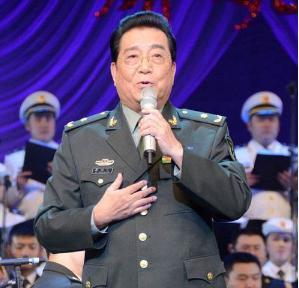 李双江|大儿子前妻抚养成才，小儿子夫妻溺爱犯事，81岁李双江仍为其拼命赚钱