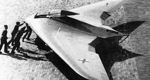 b-2轰炸机起源于德国,二战时就已试飞成功,航程可达1000米