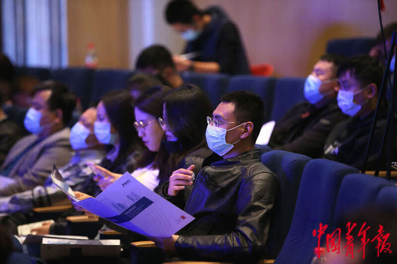 清华同方科技广场|大学生创业代表双创周上分享创业经验