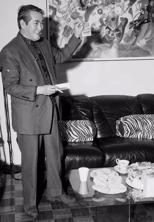 木心|写下了《从前慢》的木心，半生流离，暮年却站在了舆论的风口