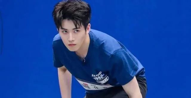 赵温柔|两个前女友出来锤渣男？这瓜越吃越多了……