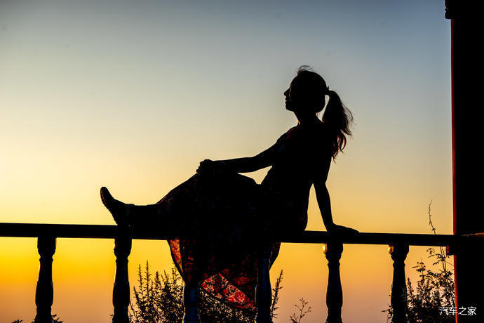 高山草甸|北京第三高峰百花山，夏日清凉世界，高山林海花园