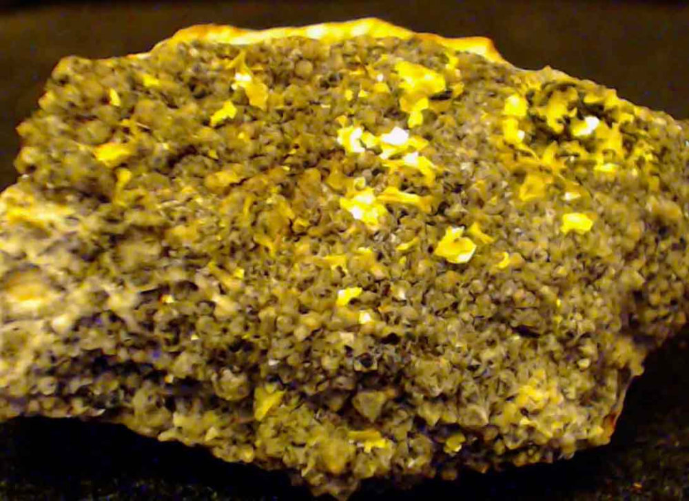 奥克洛核反应堆|如果发现20亿年前不该有的东西，人类要警惕吗？