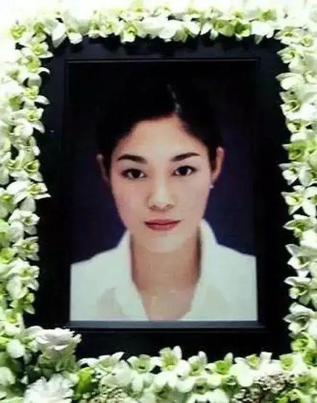 李富真|真正的白富美在干嘛？跟亲兄弟抢家产