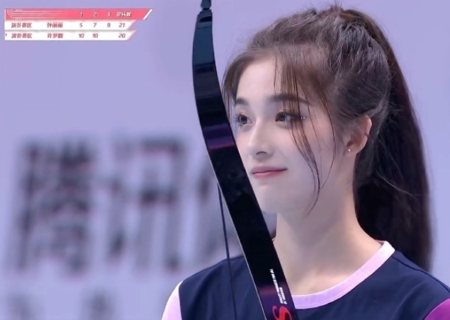 夏之光|任豪站出来道歉，夏之光恋情曝光帮背锅，网友第一时间关注周震南