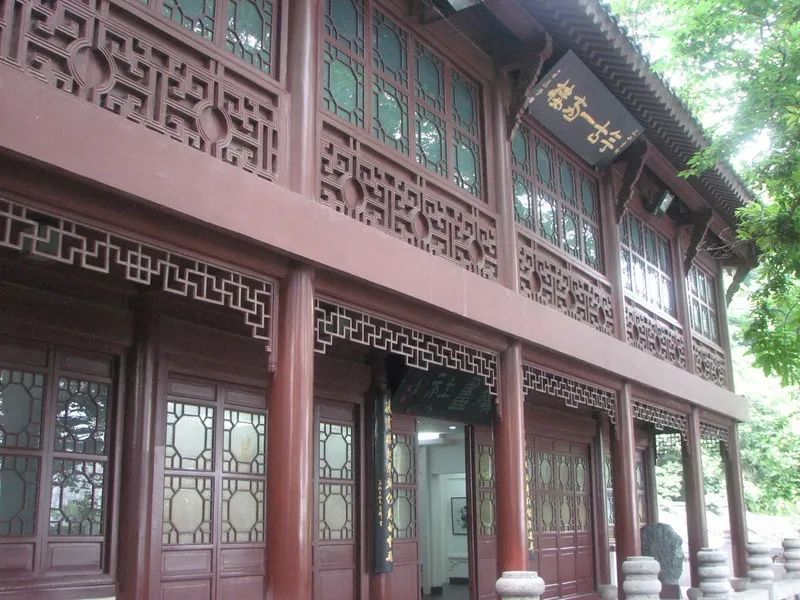 黄鹤楼公园|墨彩凝晖｜黄鹤楼 南楼画社系列展览首展杨奠安书画展惊艳亮相