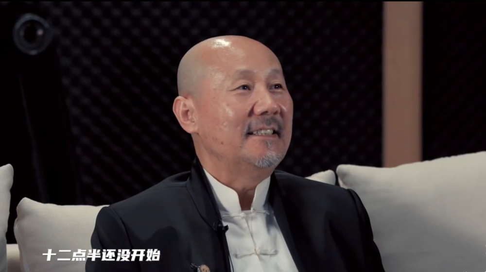 腾格尔|老艺术家这么多，60岁腾格尔凭什么能拥有自己的个站