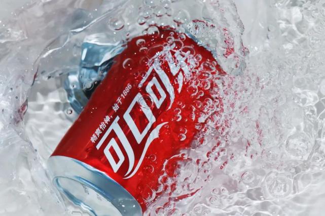 可口可乐公司积极重组人见人爱的快乐水变身了