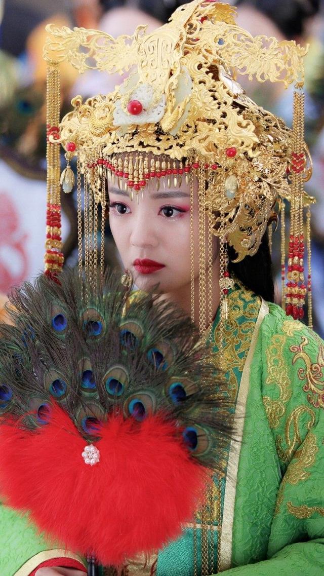 12星座前世的"深宫美人",天秤仙女下凡,而射手倾城国色!