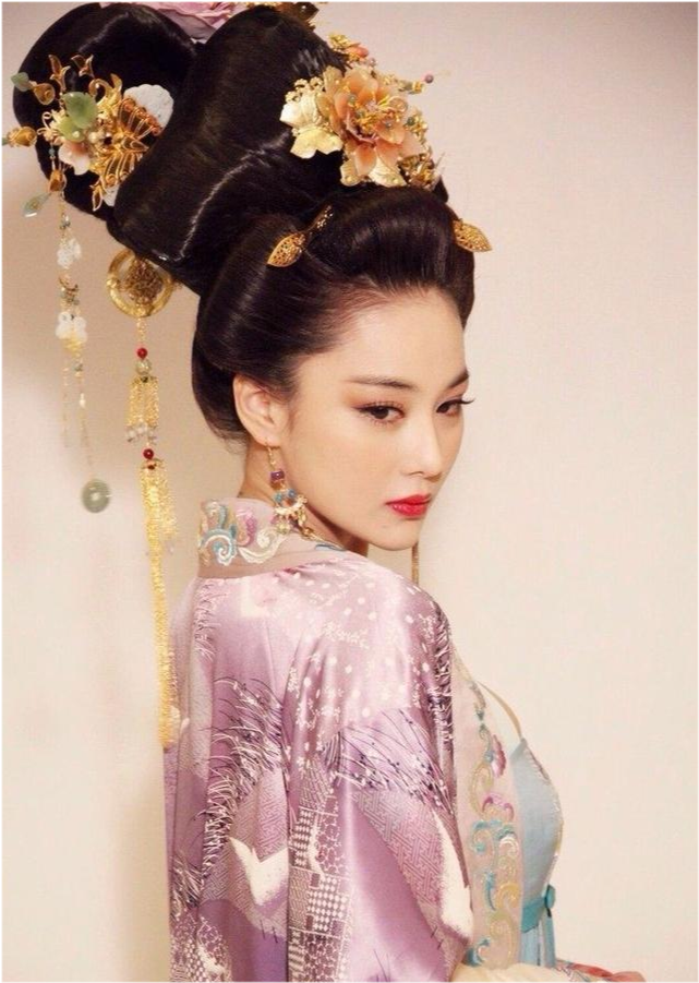 12星座前世的"深宫美人",天秤仙女下凡,而射手倾城国色!