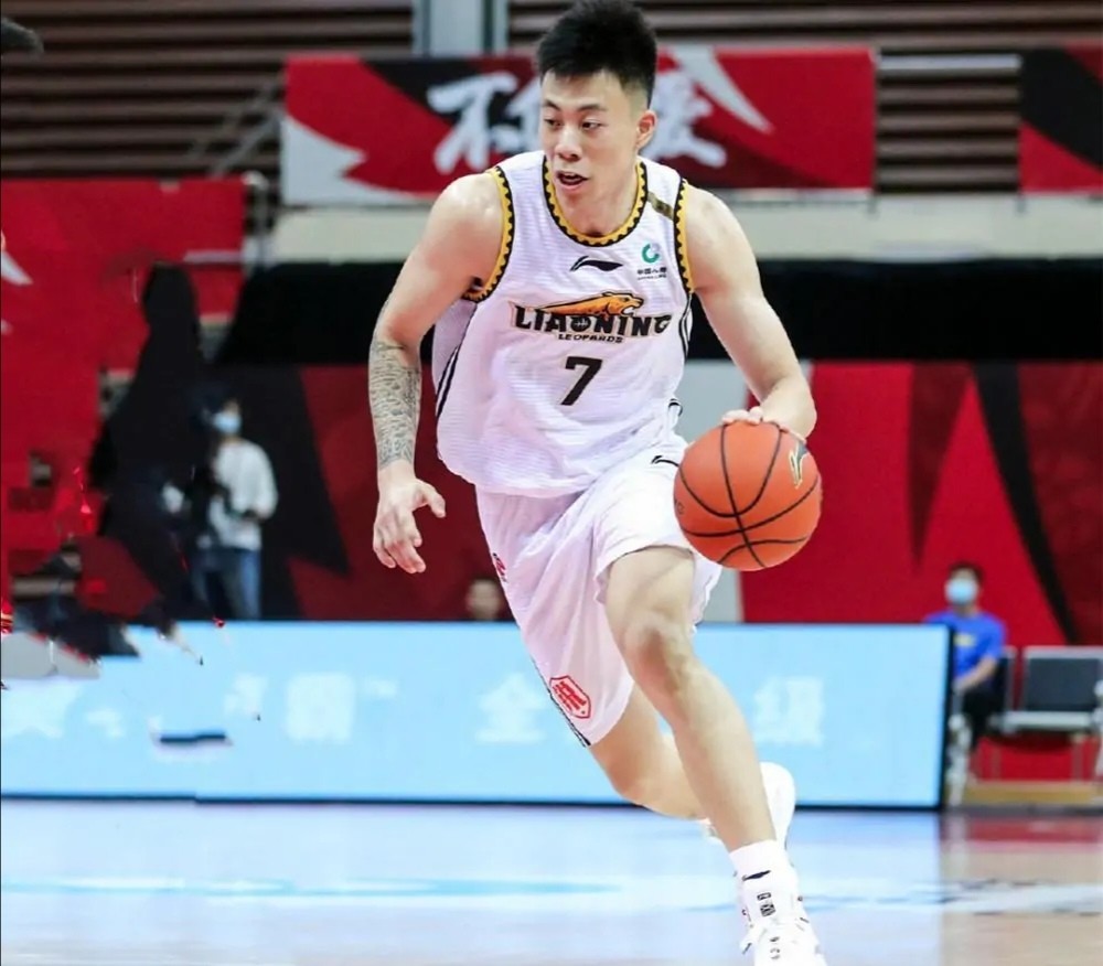 大胜山西朱荣振复苏大韩艾伦抢镜张镇麟持续高光表现