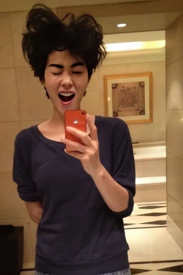 王菲|王菲怎么一点都不“天后”？