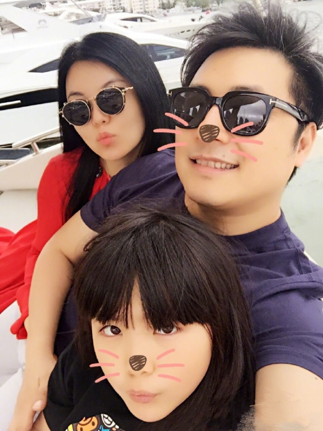 王岳伦|李湘王岳伦体验农家生活，生火做饭超接地气，夫唱妇随恩爱十足