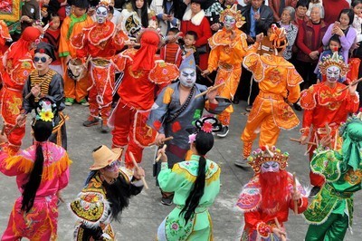 廣東普寧英歌舞為何風騷三百年嘆梁山英雄義薄雲天