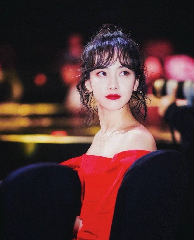 金鹰女神|金鹰女神观众喜爱女演员清票后，排名票数差距大，宋茜也太尴尬了